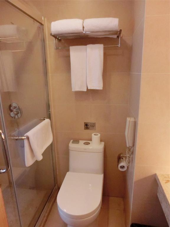 Guangzhou Bauhinia Hotel الغرفة الصورة